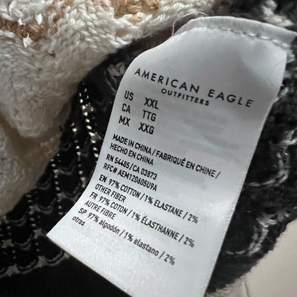 American Eagle Outfitters Black and Cream Zigzag Camisole - Picture 3 of 3